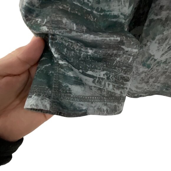 Realtree Fishing Men's Camo Long Sleeve Shirt Gray Green Outdoor Gorpcore - Picture 6 of 8